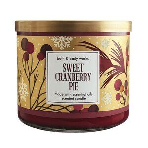 Bath & Body Works Sweet Cranberry Pie Candle